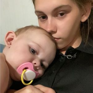 Meet your Posher, Kendra